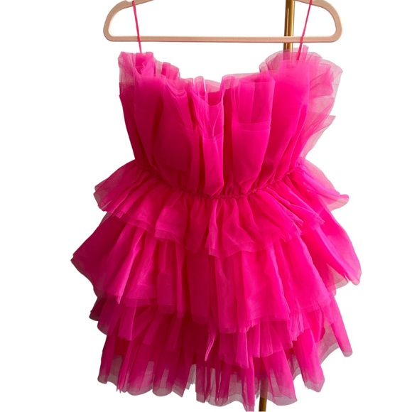 NWOT Strapless Tulle Party Dress - Barbie Pink - Swiftie Approved - Picture 2 of 4
